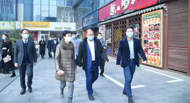 唐島灣“繁花里”數(shù)字人民幣一條街正式開街！