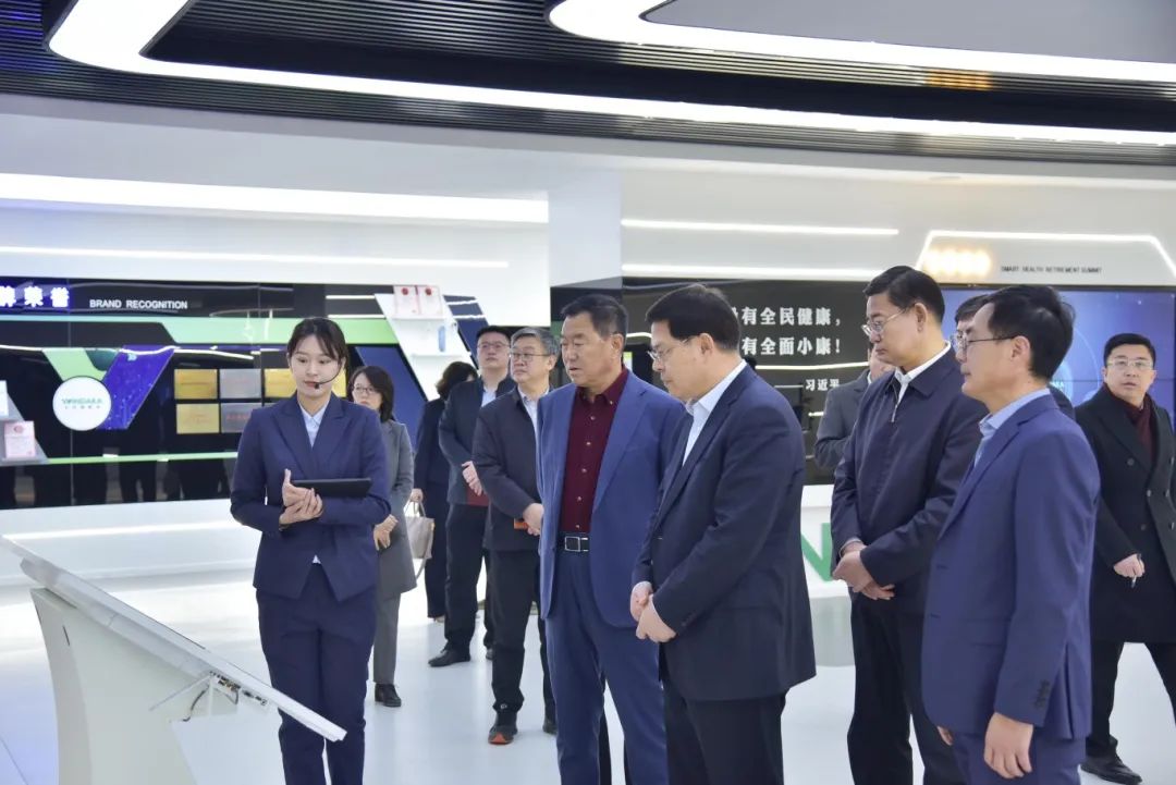 青島市委副書(shū)記、市長(zhǎng)趙豪志一行蒞臨文達(dá)通股份考察調(diào)研